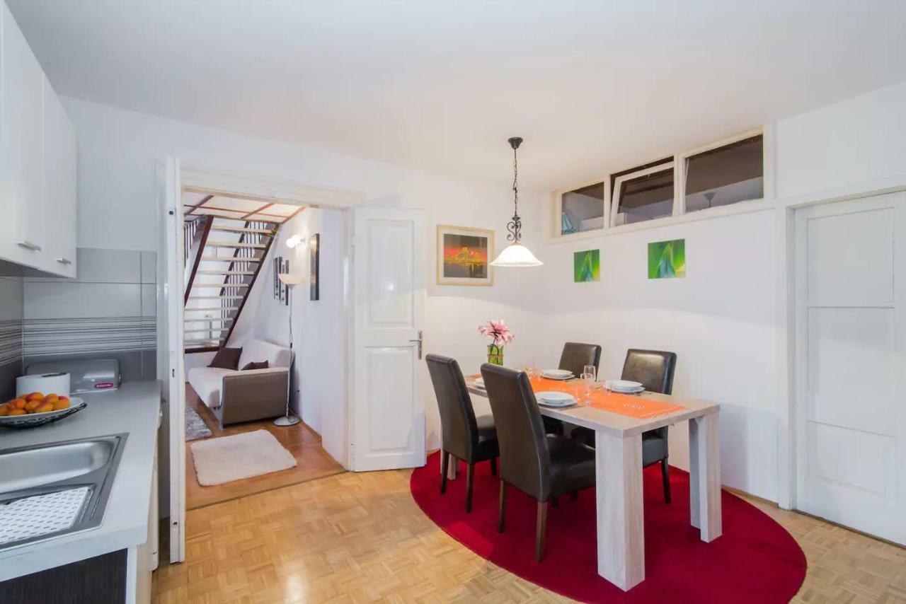 Charming Apartment Koper Exterior photo