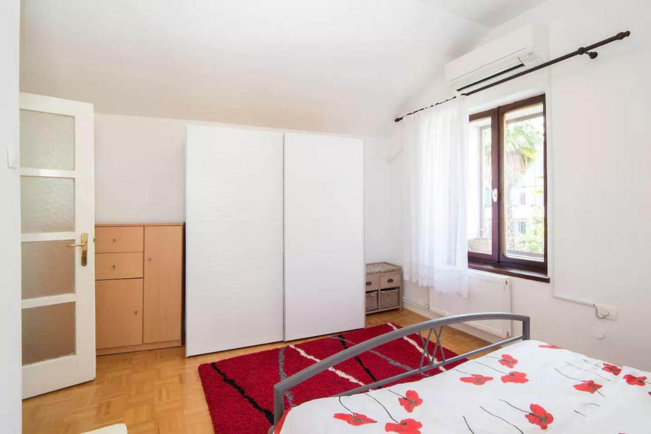 Charming Apartment Koper Exterior photo
