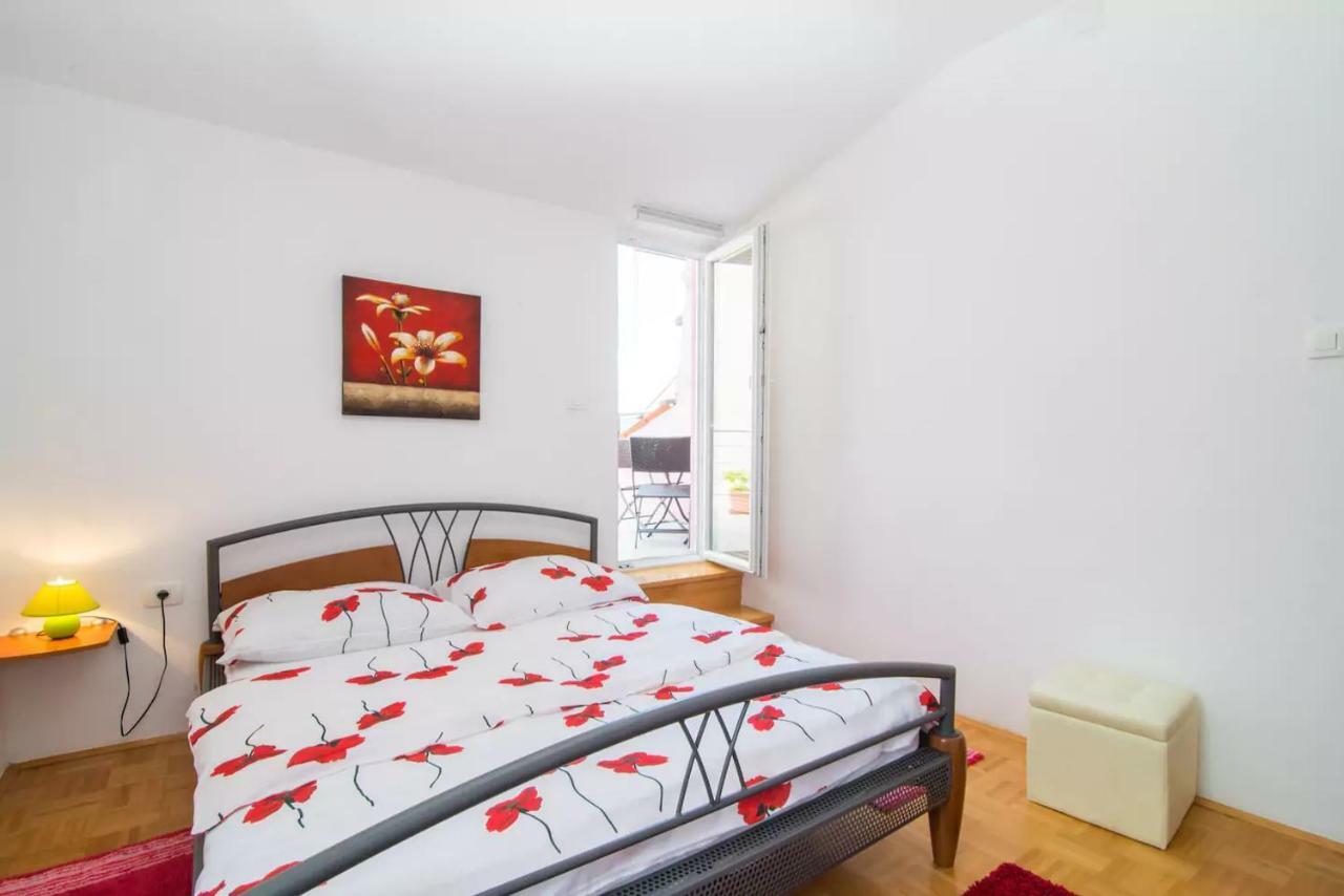 Charming Apartment Koper Exterior photo